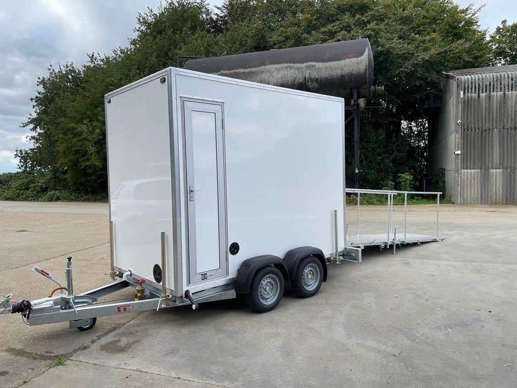 side view of mobility trailer